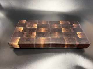 Krájecí prkénko z ořechu cca 40x20x4cm